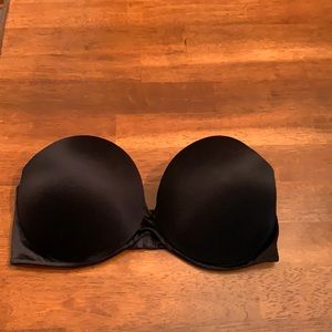 Black Strapless Maidenform bra
